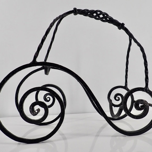 Wine Bottle Holder Black Twisted Wrought Iron Counter Top Vino French Swirl - Picture 5 of 9
